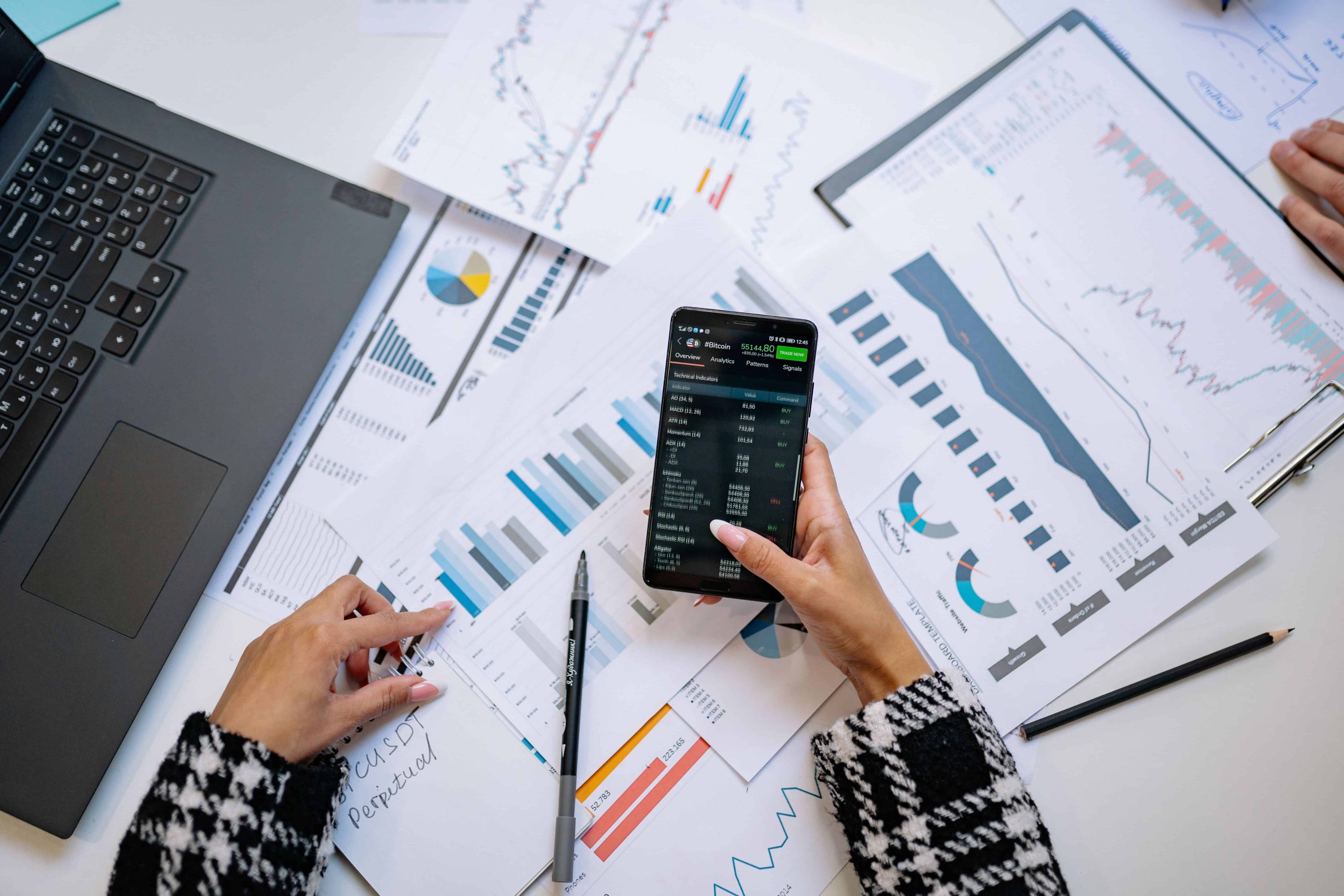 Digital marketing growth and metrics analysis